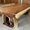 Tavolo con gambe tronco d'albero J01