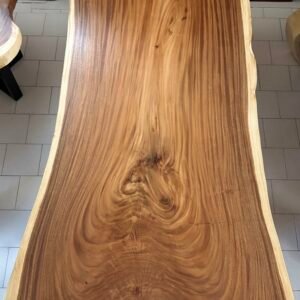 Tavolo con gambe tronco d'albero J04-1
